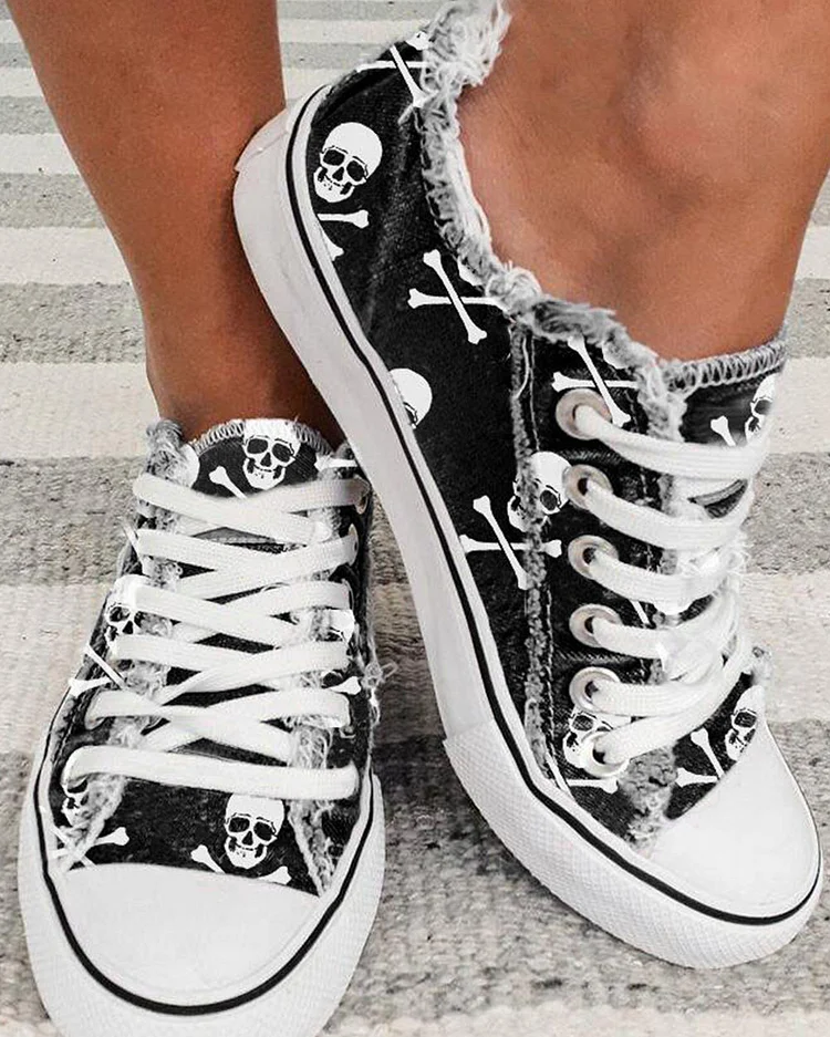 SKULL PATTERN CANVAS TENNIS SHOES