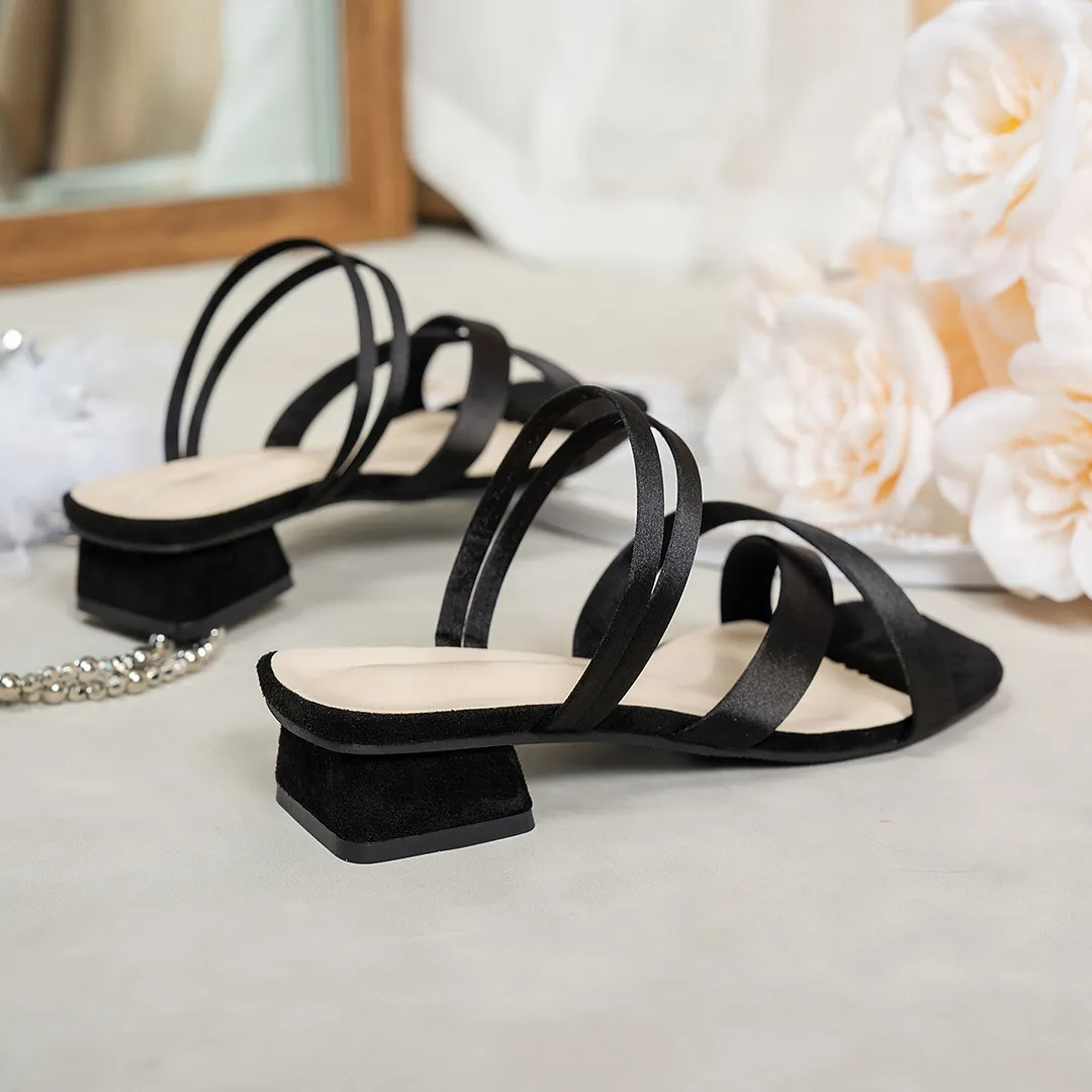 Yyvonne Head Sandals Women's New Thick And Black Fashion Large-Size Roman Women's Shoes