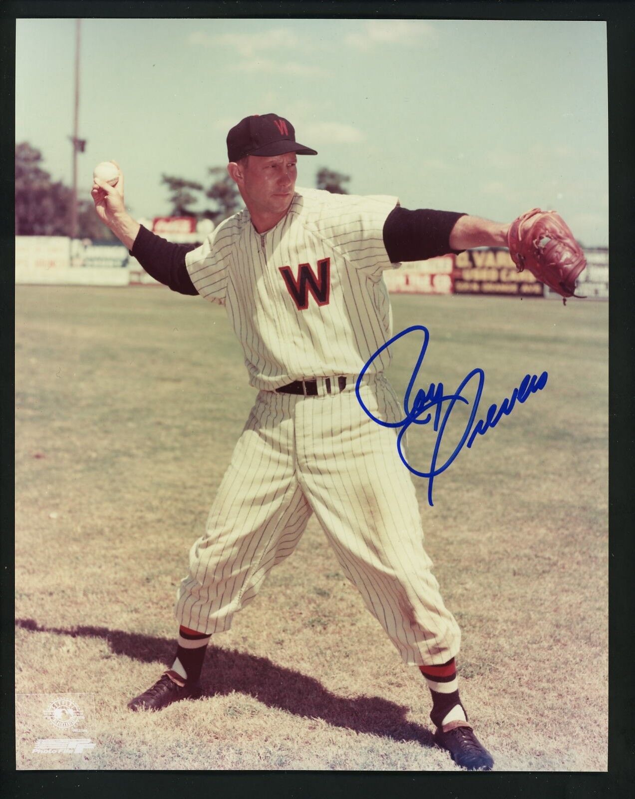 Roy Sievers Signed Autographed 8 x 10 Photo Poster painting Washington Senators throwing