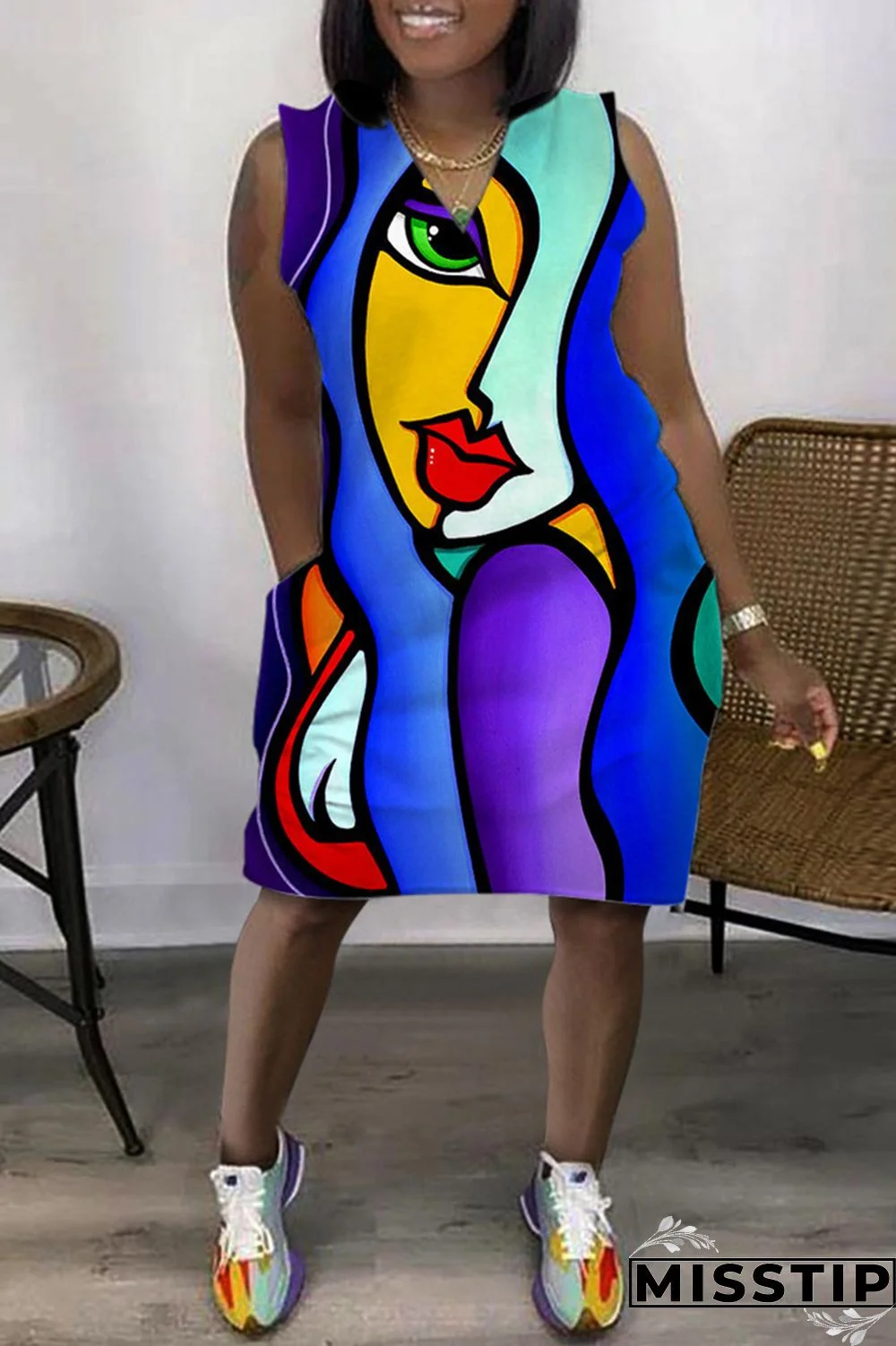 Green Fashion Casual Print Patchwork V Neck Sleeveless Plus Size Dress