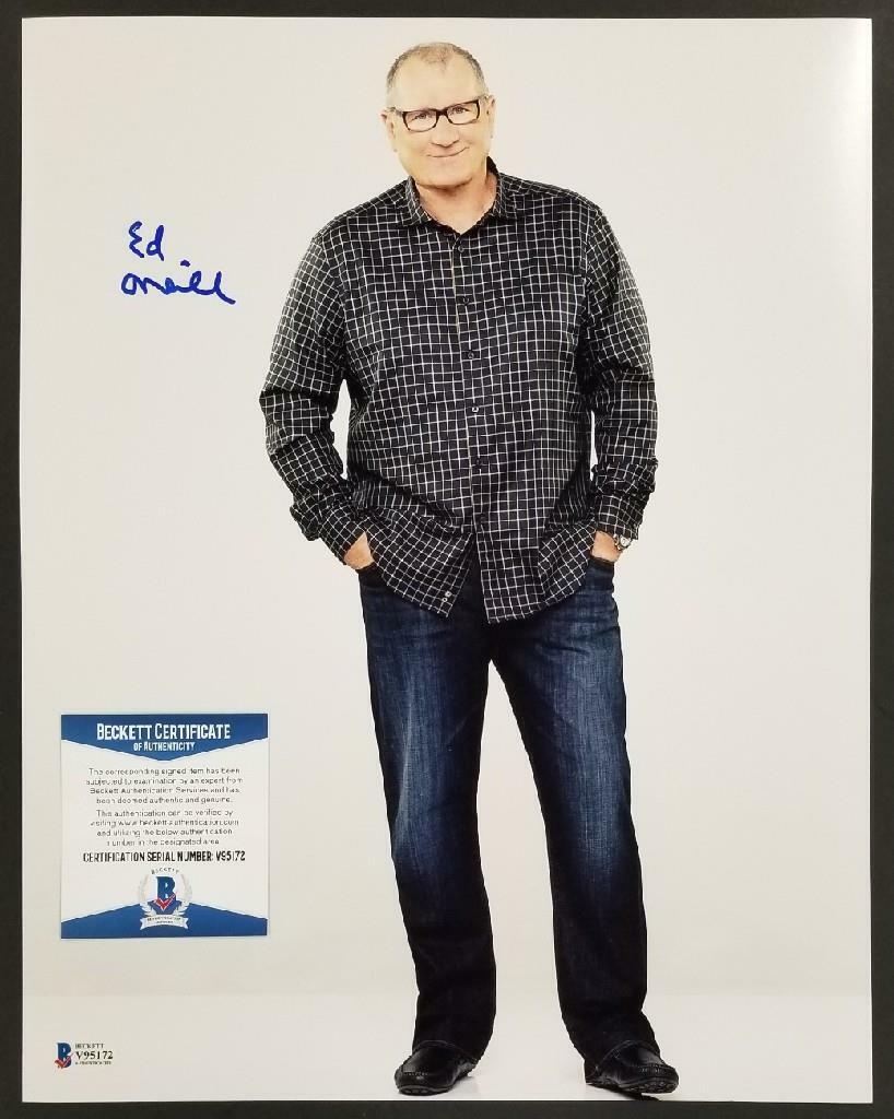 Ed O'Neill signed 11x14 Photo Poster painting #4 Modern Family Autograph ~ Beckett BAS COA