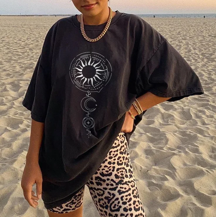   Sun and moon vintage print designer t-shirt - Neojana