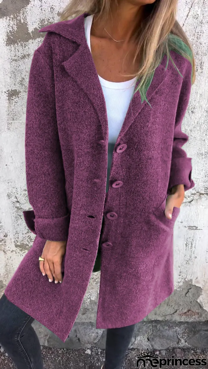 Fashionable and Minimalist Coat