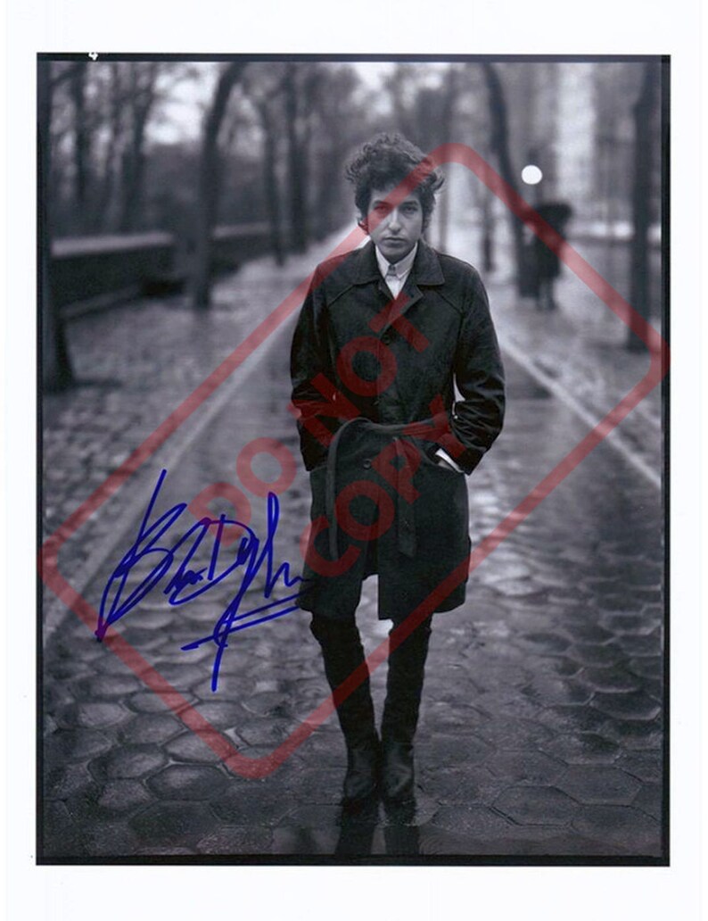 Bob Dylan Vintage -1960s8.5x11 Autographed Signed Reprint Photo Poster painting