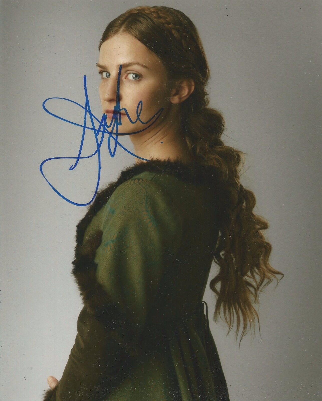 Faye Marsay Signed The White Queen 10x8 Photo Poster painting AFTAL