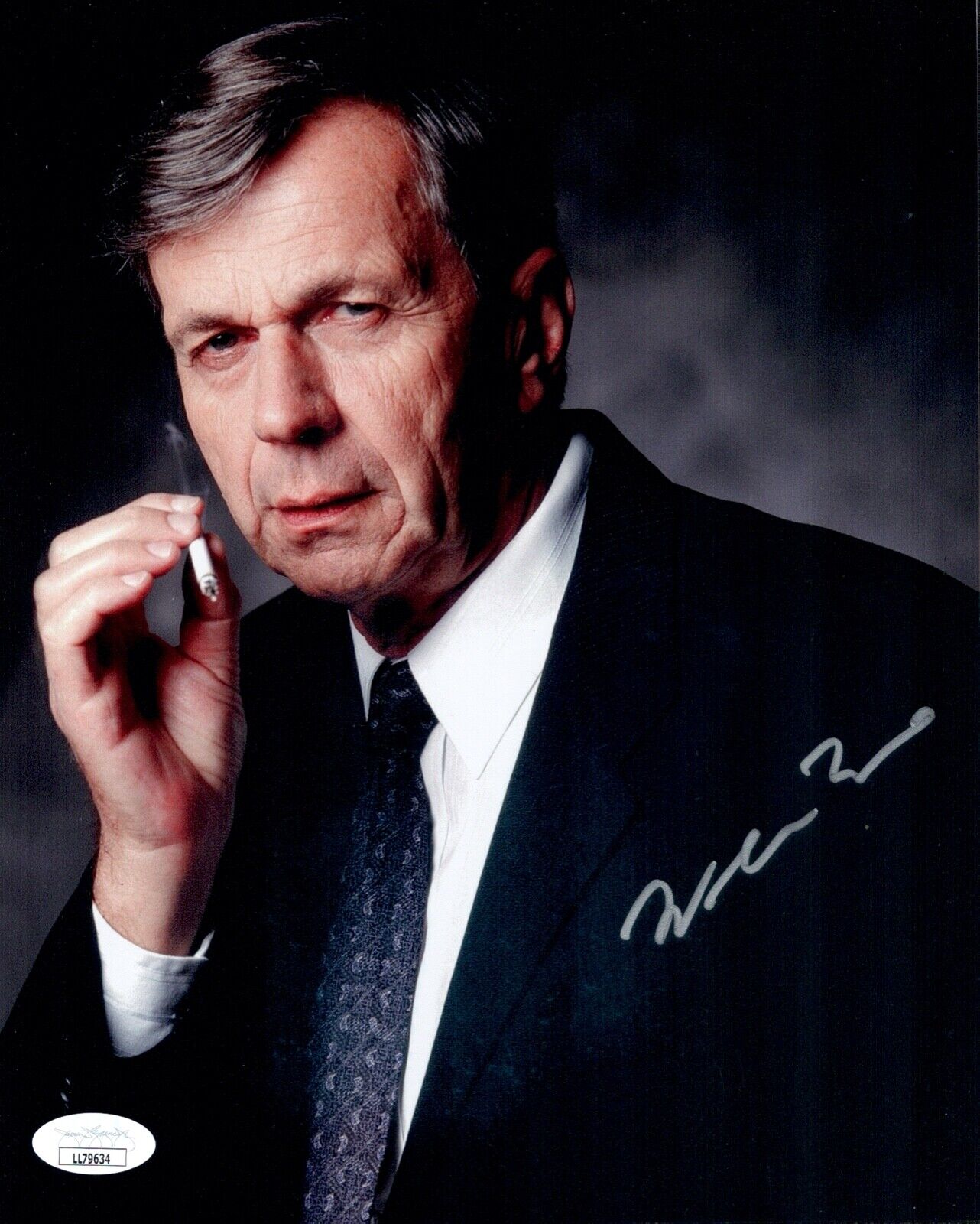 WILLIAM B DAVIS Signed X FILES 8x10 Photo Poster painting Cigarette Man Autograph JSA COA Cert