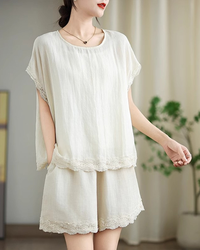 Lace Trim Round Neck Short Sleeve Top & Shorts Set