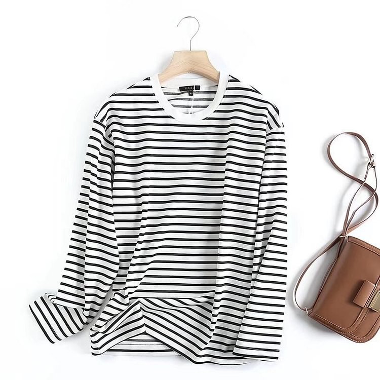 Dubeyi 2022 New Spring Women Black White Striped O Neck Casual Tops Long Sleeve Loose Pullover Bottoming T-shirt Female Ladies