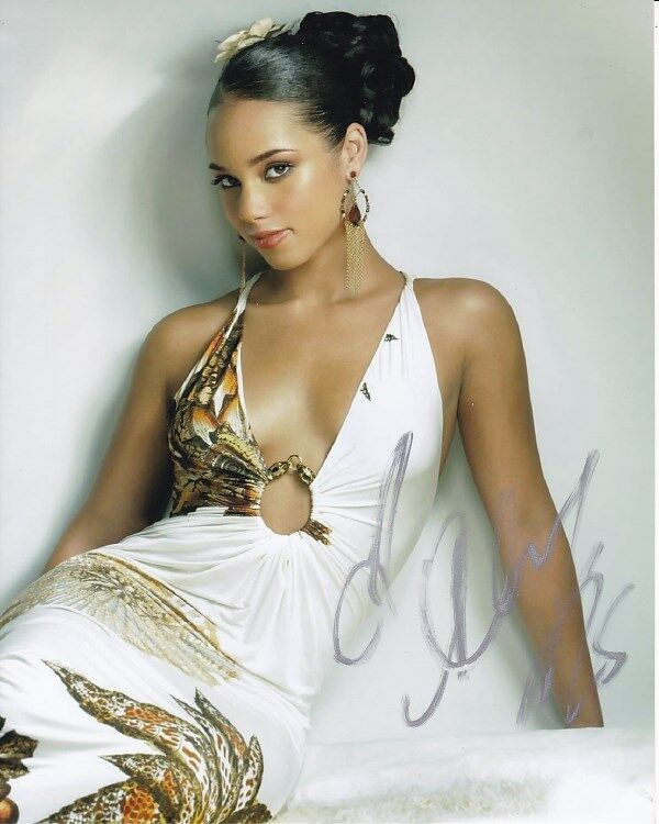 ALICIA KEYS signed autographed 8x10 Photo Poster painting