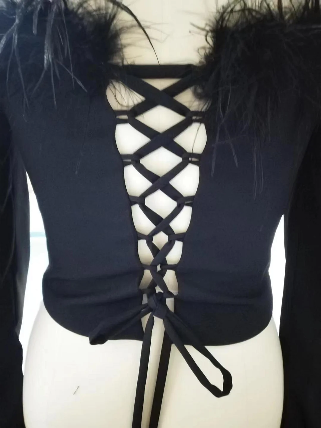 Uveng Uveng Dress 2025 New Shoulder Long-Sleeved Feather Dress For Exclusive