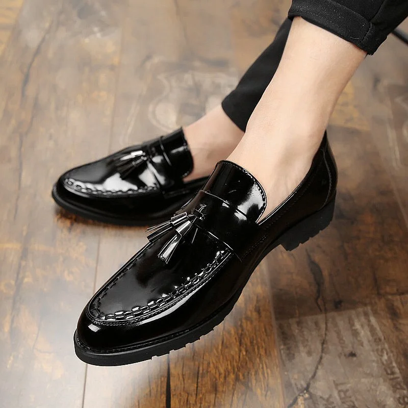 Men Tassel Loafers Leather Formal Shoes slip on Elegant Dress Shoe Simple Slip On Man Casual wedding party Shoes men Footwear