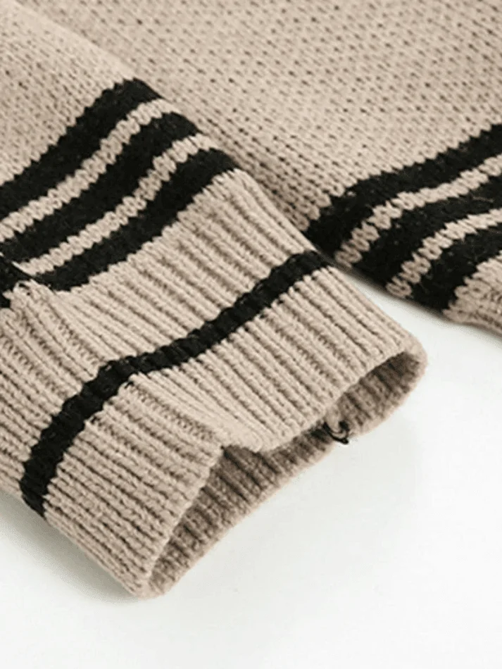 Brownm Men's V Neck Checkered Cardigan