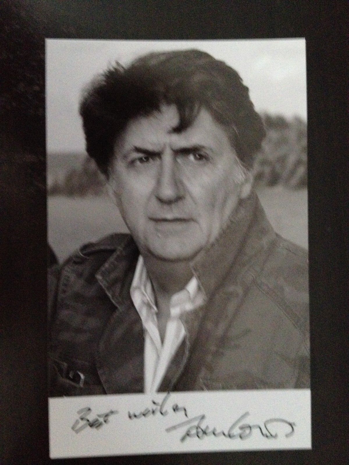 TOM CONTI - POPULAR BRITISH ACTOR - EXCELLENT SIGNED Photo Poster paintingGRAPH