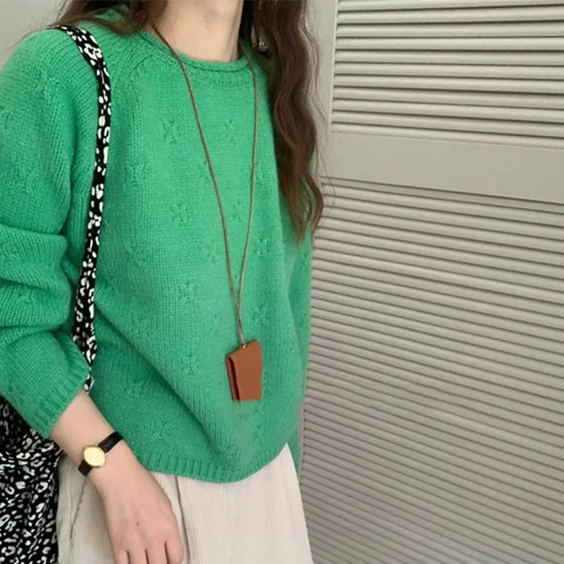 Churchf Churchf Color Restoring Ancient Ways Hook Flower Sweater Female Autumn Dong New Loose Lazy Wind Inserted Shoulder Sleeve Gentle Round Collar Sleeve Knitting