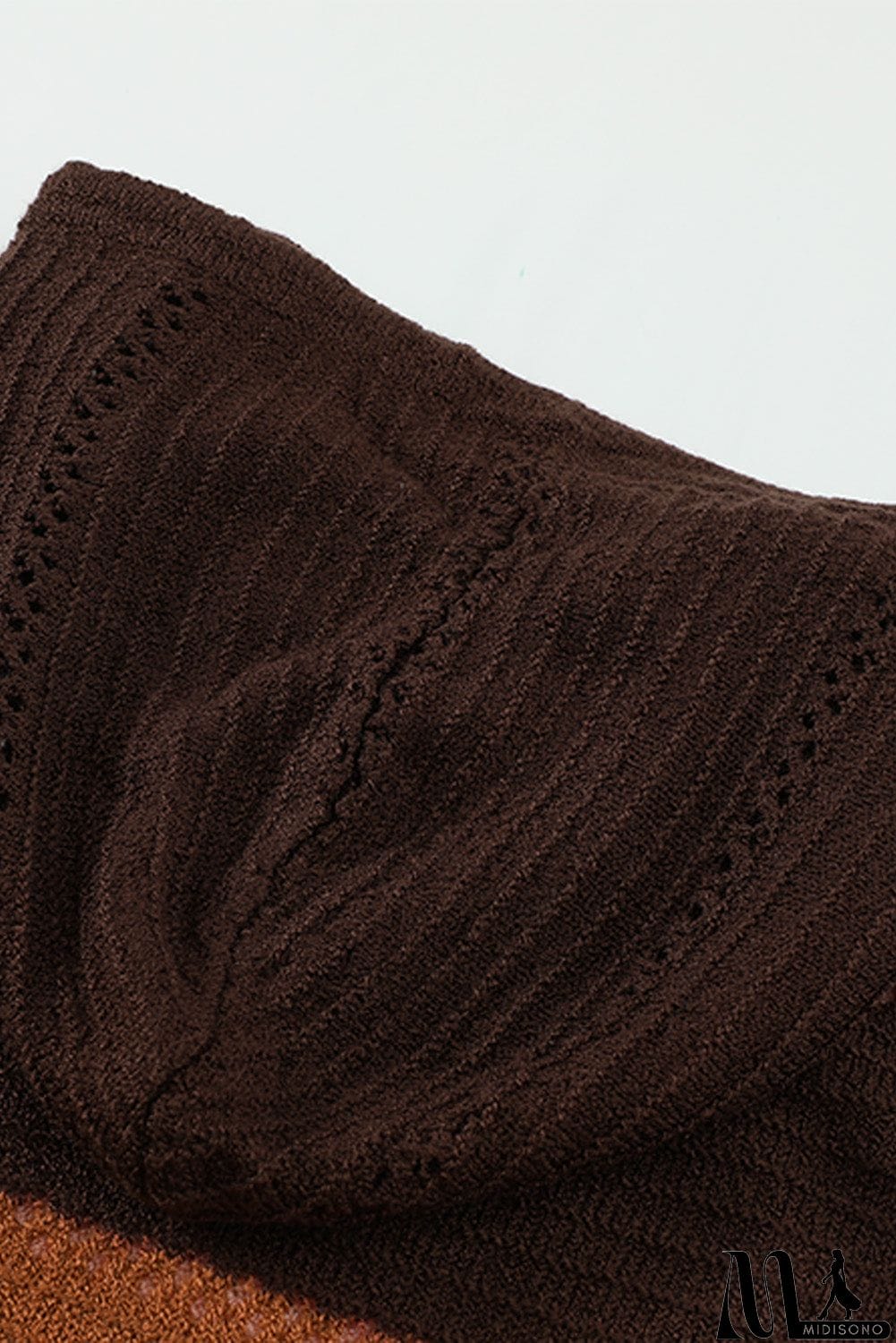 MidiSono - Classic Beach Bonfire Knitted Hoodie