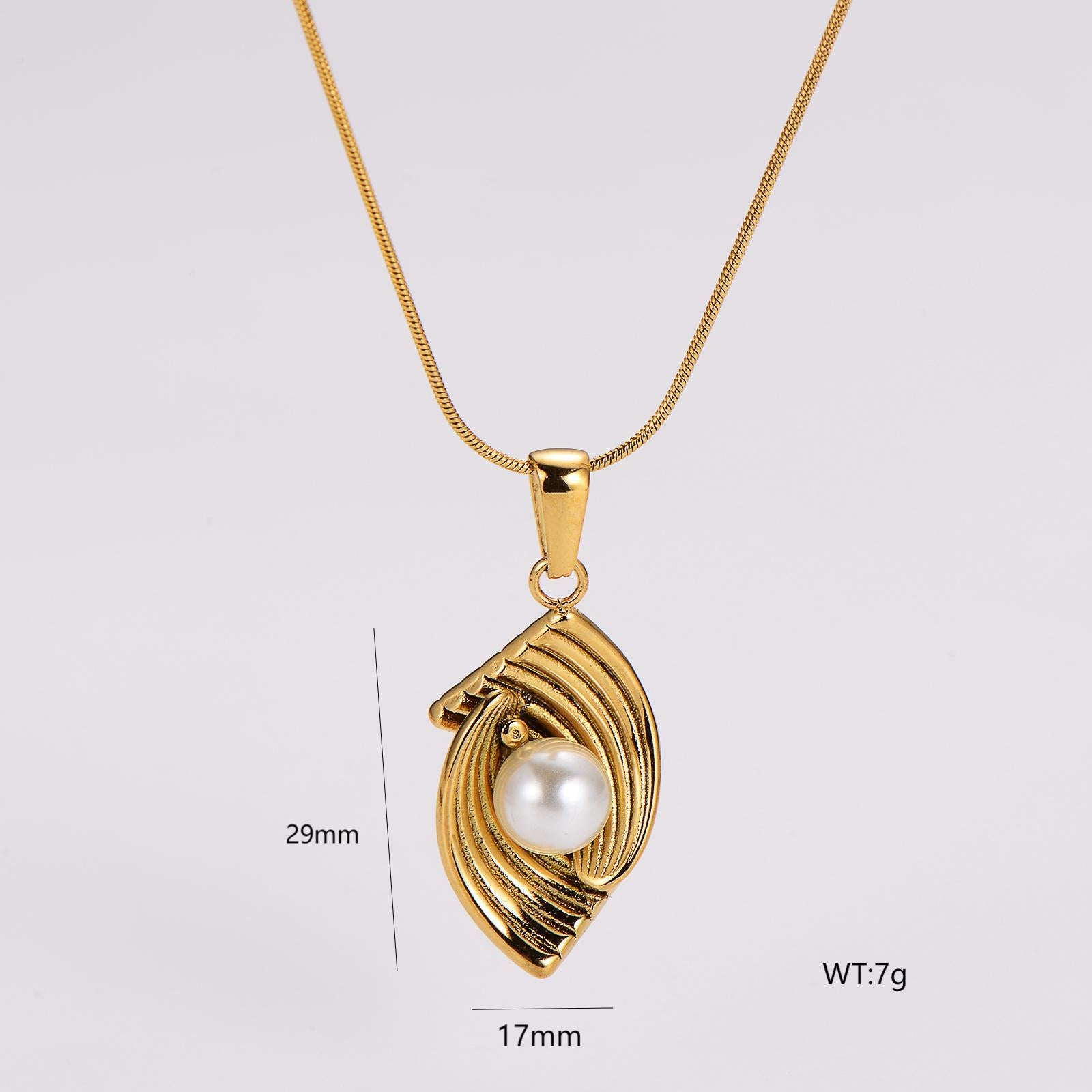 Aml French Retro Fashion Geometric Love Necklace Female Stainless Steel Style Clavicle Chain