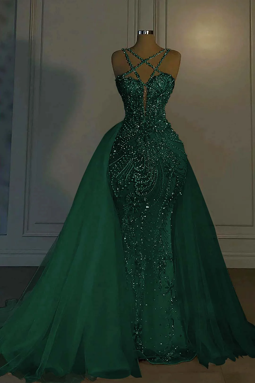 Red strapless embroidered heavy-duty fitted mermaid long wedding dress R6570 main image 0