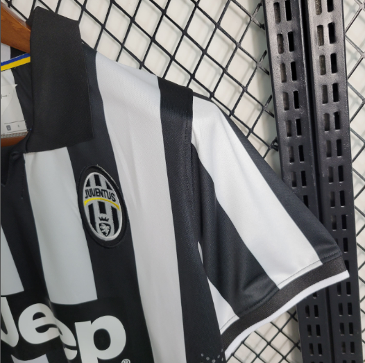 2014-2015 Juventus Home Retro Football shirt 