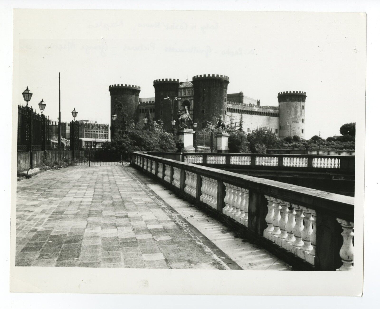 Castel Nuovo - Vintage 8x10 Publication Photo Poster paintinggraph - Naples, Italy