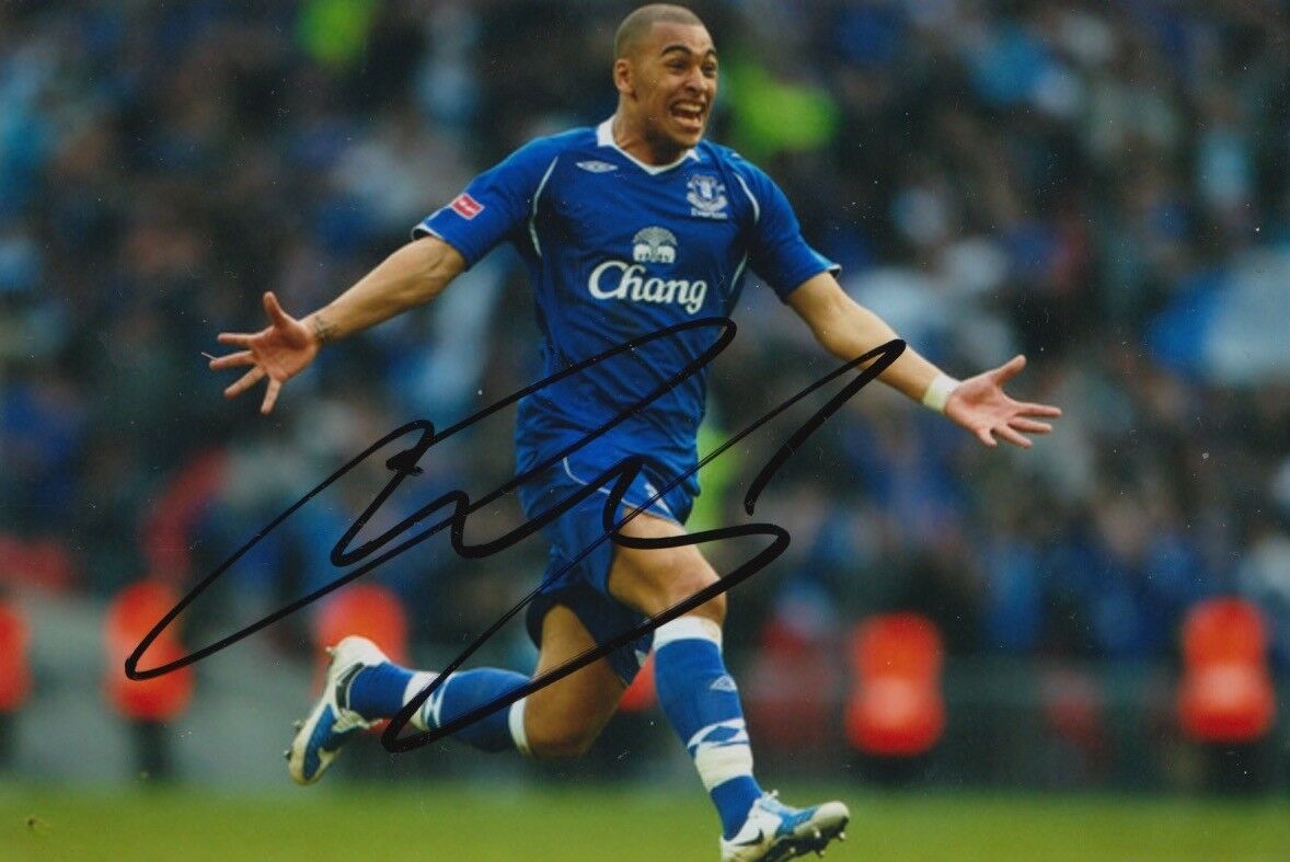 EVERTON HAND SIGNED JAMES VAUGHAN 6X4 Photo Poster painting.