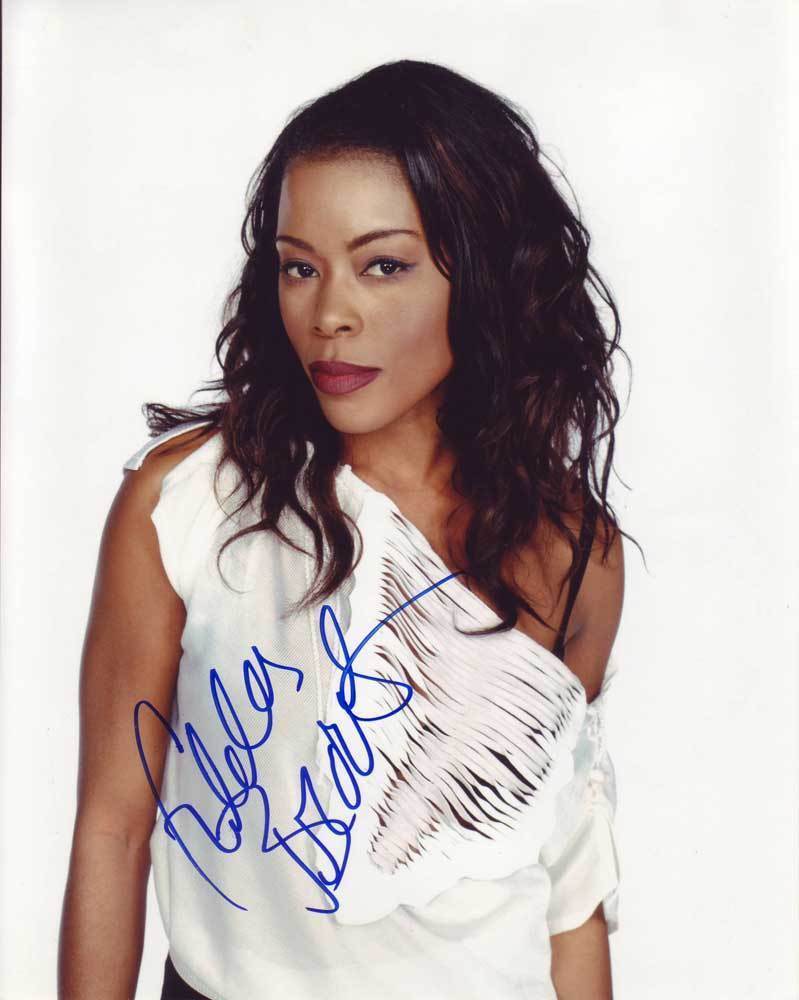 Golden Brooks AUTHENTIC Autographed Photo Poster painting SHA #47470