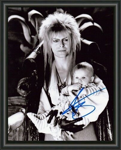 Labyrinth - DAVID BOWIE - A4 SIGNED AUTOGRAPHED Photo Poster painting POSTER