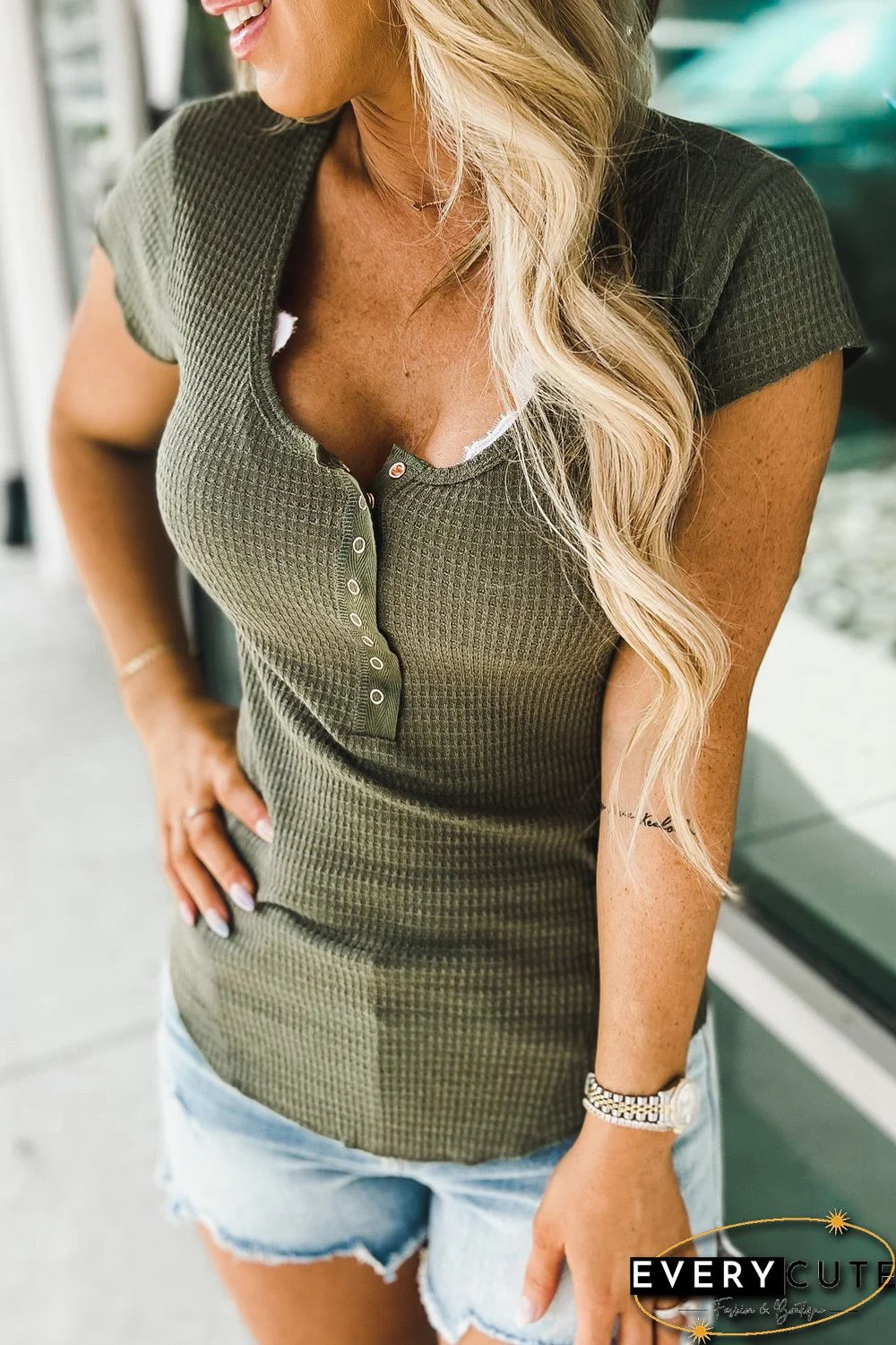 Green Buttoned U Neck Waffle Knit Short Sleeve T Shirt