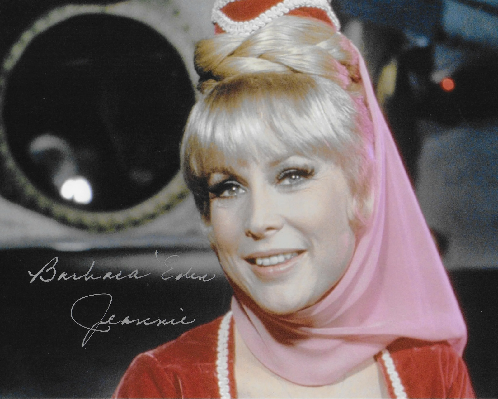 Barbara Eden I Dream of Jeannie 8x10 Photo Poster painting #34 signed at The Hollywood Show