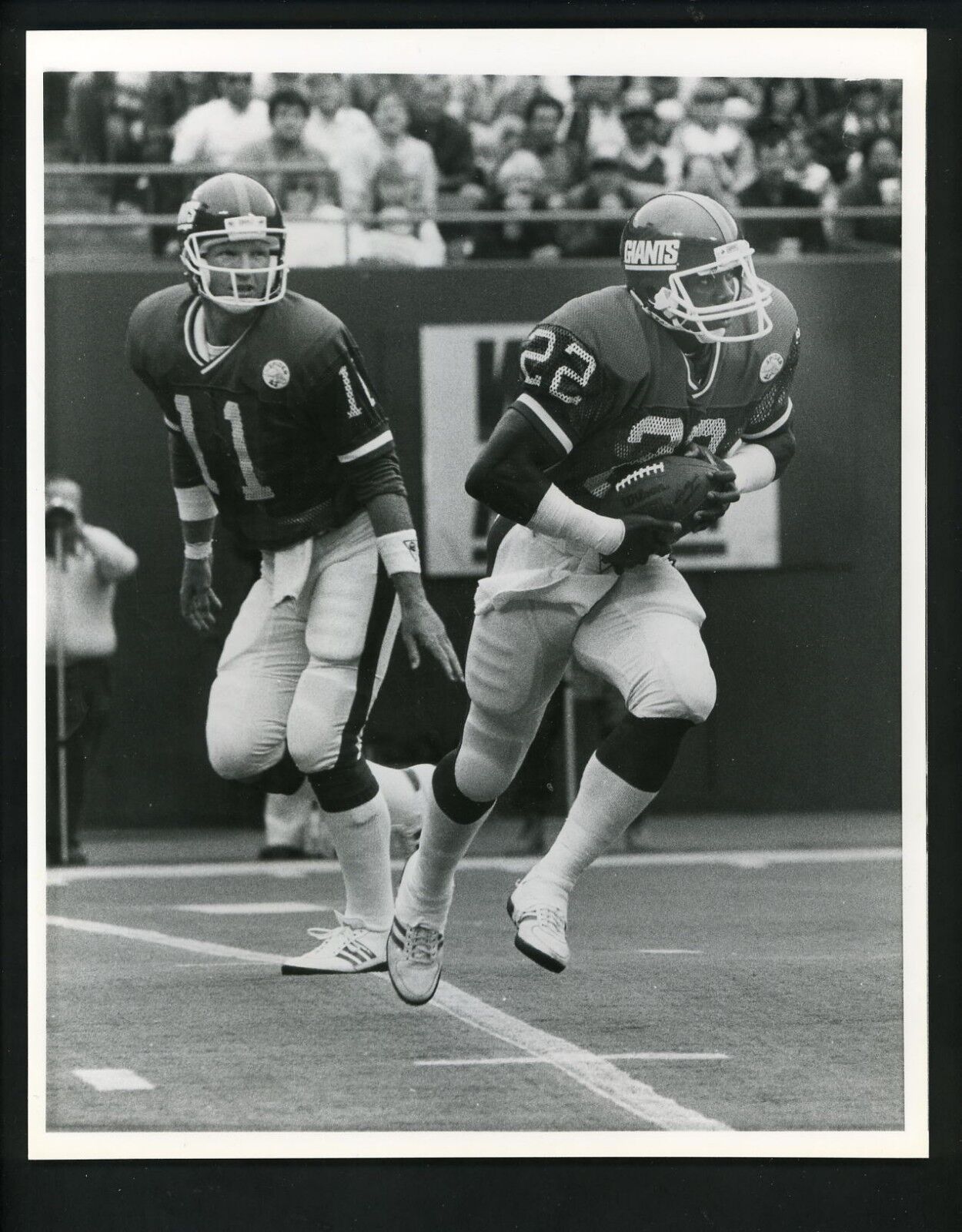 Phil Simms & Lee Rouson 1986 Press Original Photo Poster painting by Bob Olen New York Giants