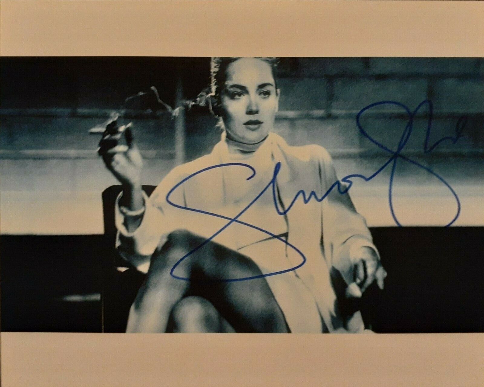 Sharon Stone signed 8x10