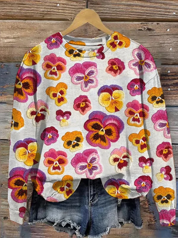 Women's Yarn Colorful Moth Orchids Print Casual Sweatshirt
