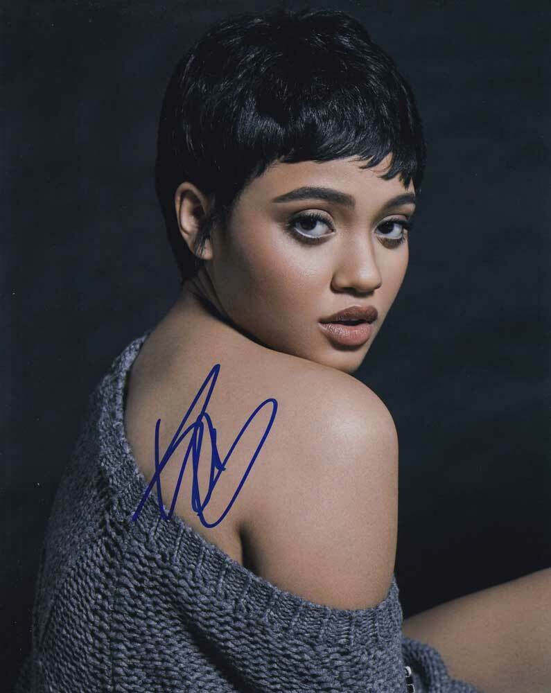 Kiersey Clemons In-person AUTHENTIC Autographed Photo Poster painting SHA #83511