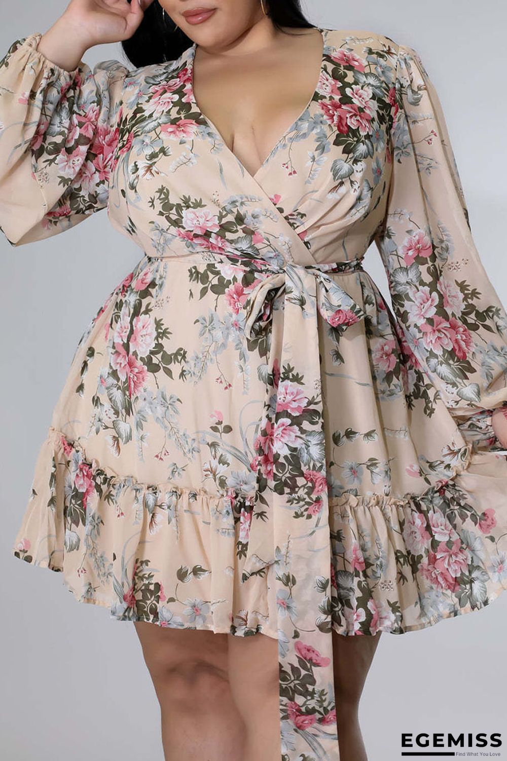 Apricot Casual Sweet Print Patchwork Flounce V Neck A Line Plus Size Dresses | EGEMISS