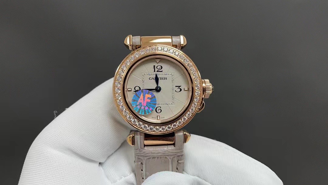 AF廠精心打造：高仿卡地亞Pasha De Cartier手表，型號WJPA0017