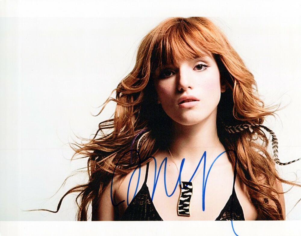 Bella Thorne glamour shot autographed Photo Poster painting signed 8x10 #23