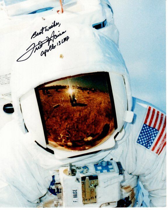 FRED HAISE signed autographed APOLLO 13 NASA ASTRONAUT Photo Poster painting