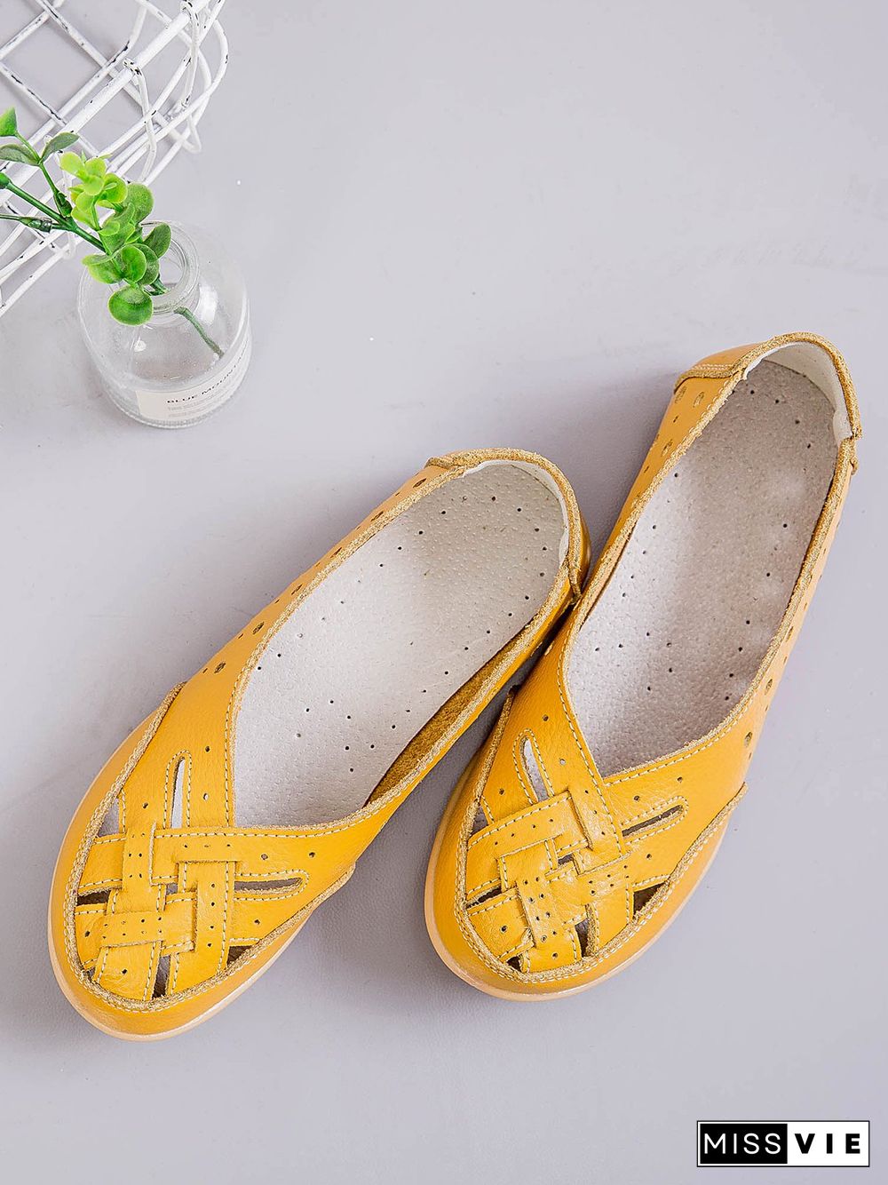 Hollow Leather Soft Sole Shoes
