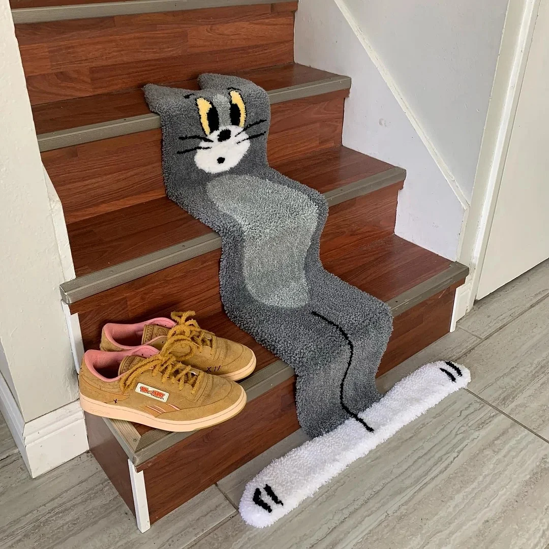 FLAT CAT RUG
