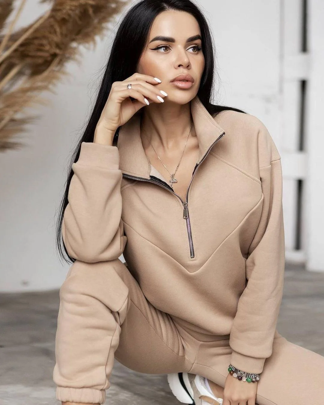 Nigikala Nigikala And Autumn 2023 Fashion Casual Hoodie Two Sets Of Long-Sleeved Solid Color Grip Velvet Feet Leisure Suit