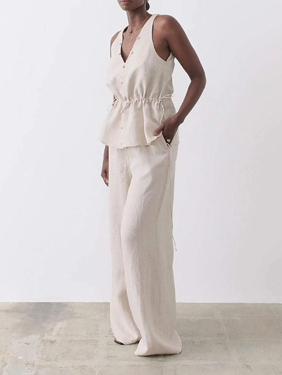 Casual sleeveless two-piece suit