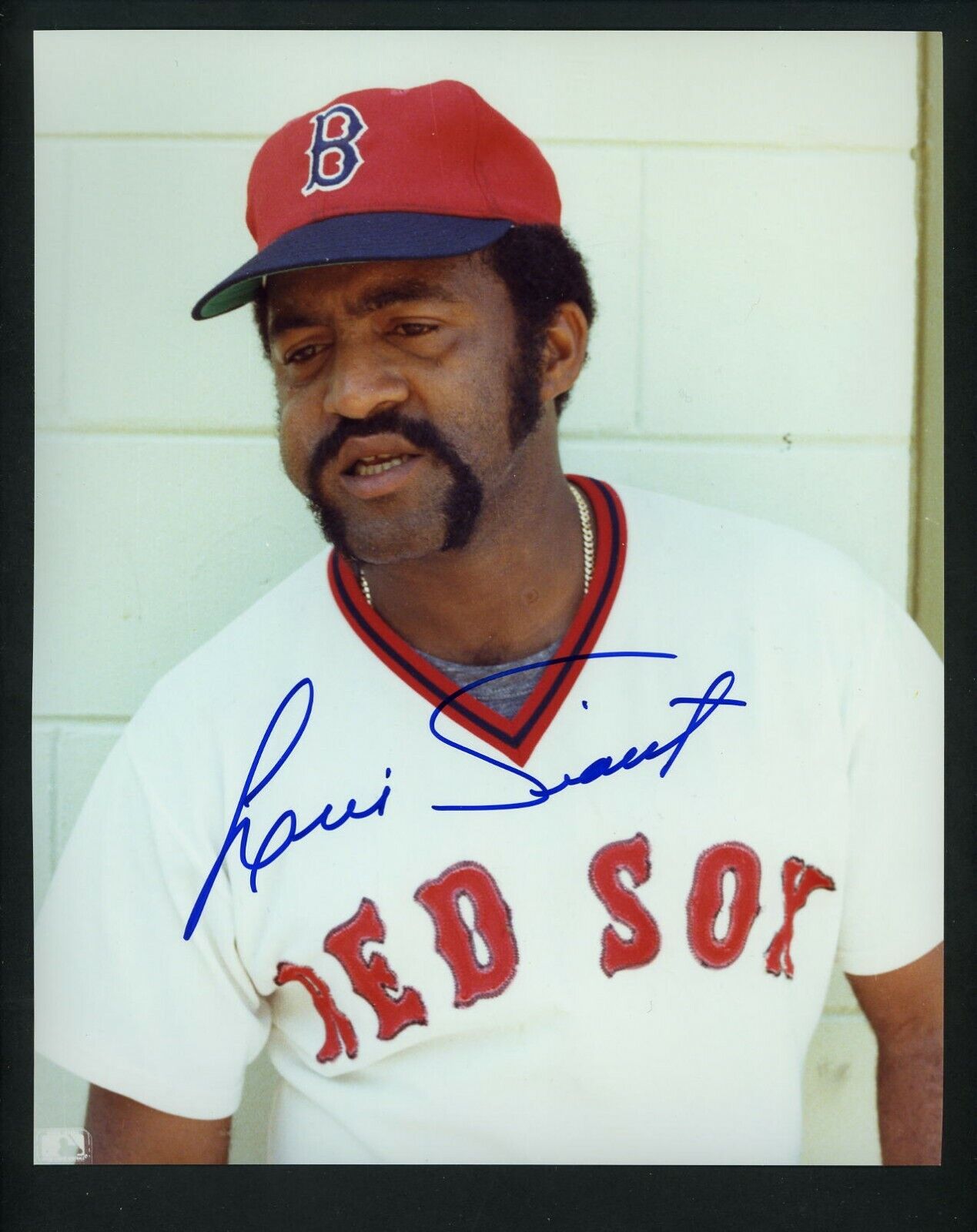 Luis Tiant Signed Autographed 8 x 10 Photo Poster painting w/ JSA authentication Boston Red Sox