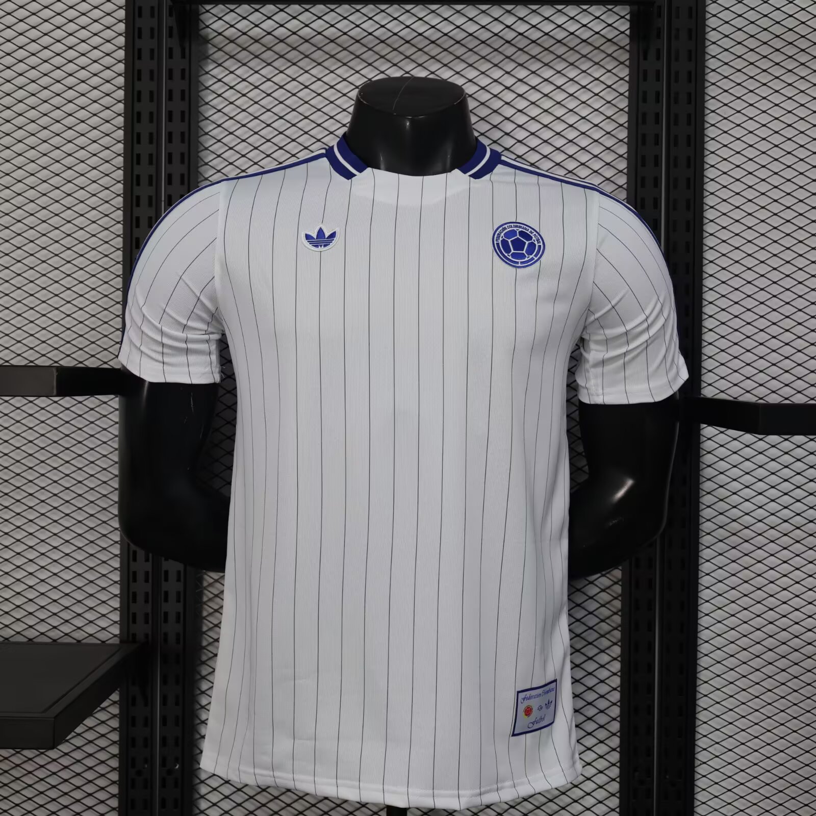 2026 Player Version Colombia Retro Casual Style Football Jersey  （The player version jersey is a bit tight, please pay attention to the size selection）