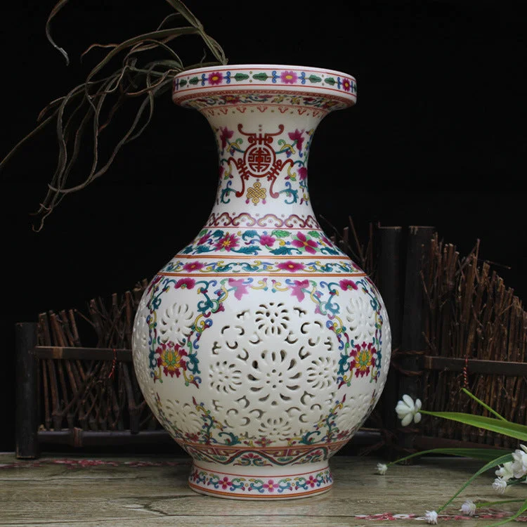 Jingdezhen Blue and White Porcelain Pastel Hollowed Out Vase
