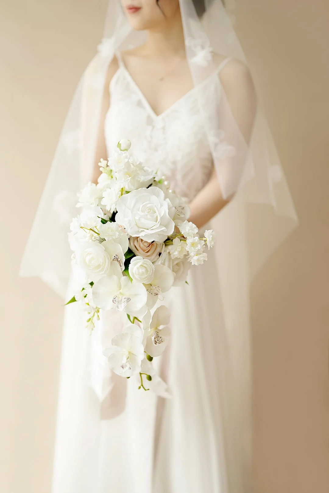 Standard Cascade Bridal Bouquet in White