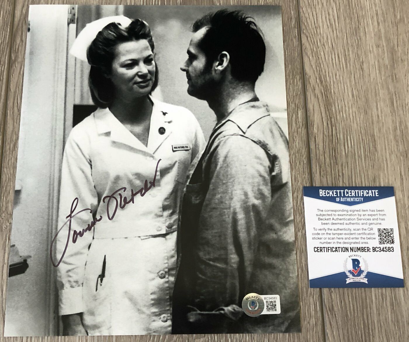 LOUISE FLETCHER SIGNED ONE FLEW OVER THE CUCKOO'S NEST 8x10 Photo Poster painting C BECKETT COA