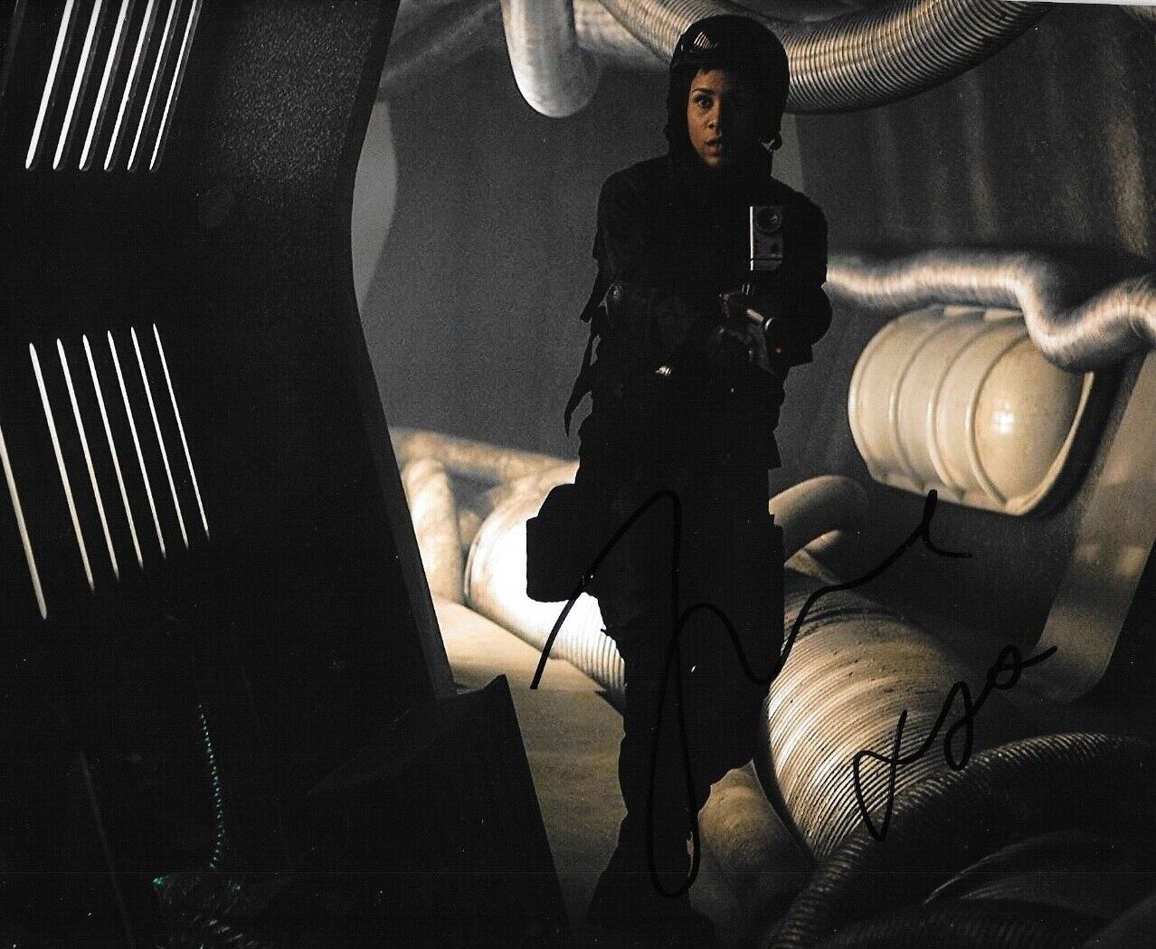 * ZAWE ASHTON * signed autographed 8x10 Photo Poster painting * DOCTOR WHO * 1