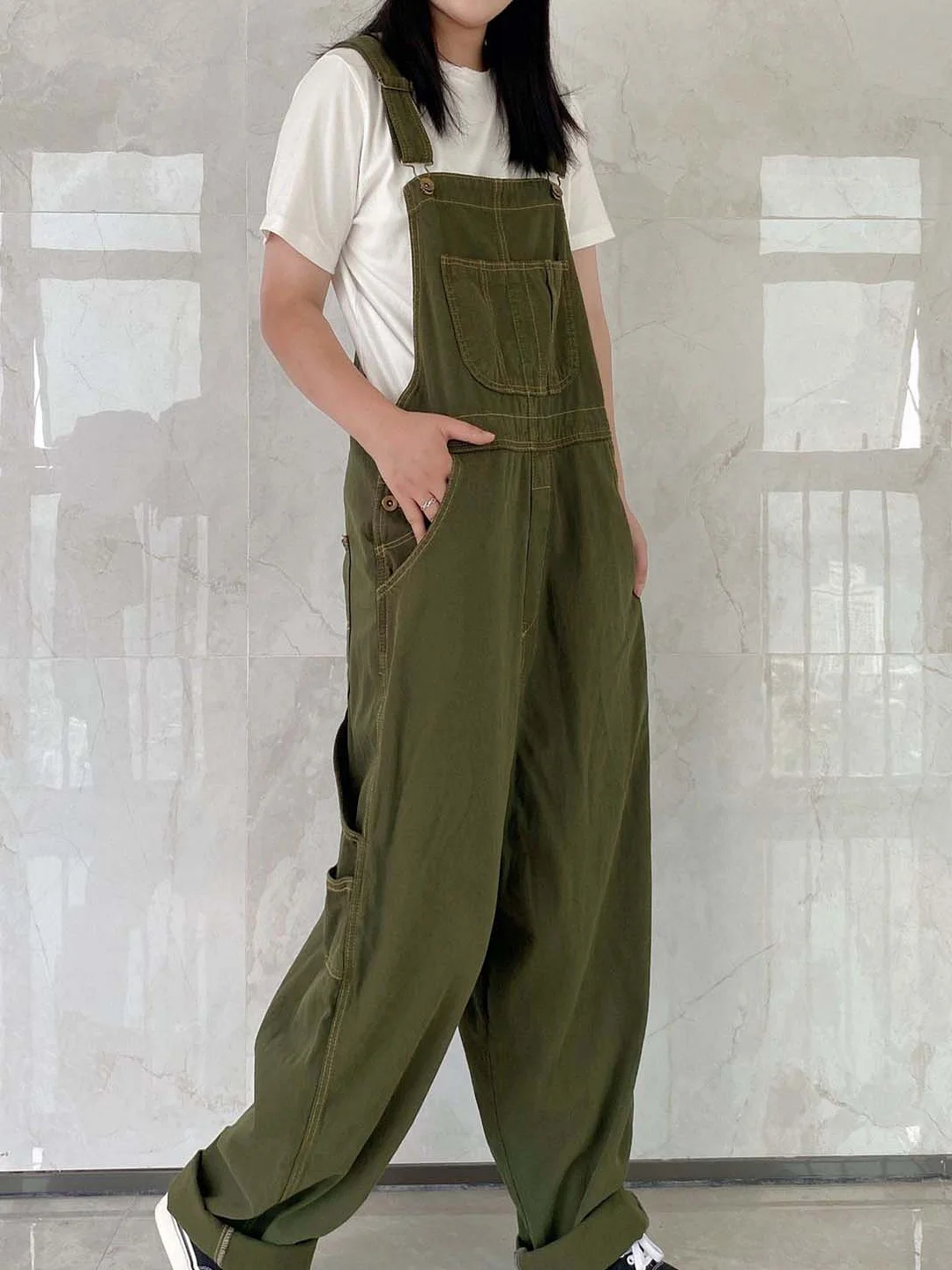 Women Half Sleeve V-neck Solid Color Dress