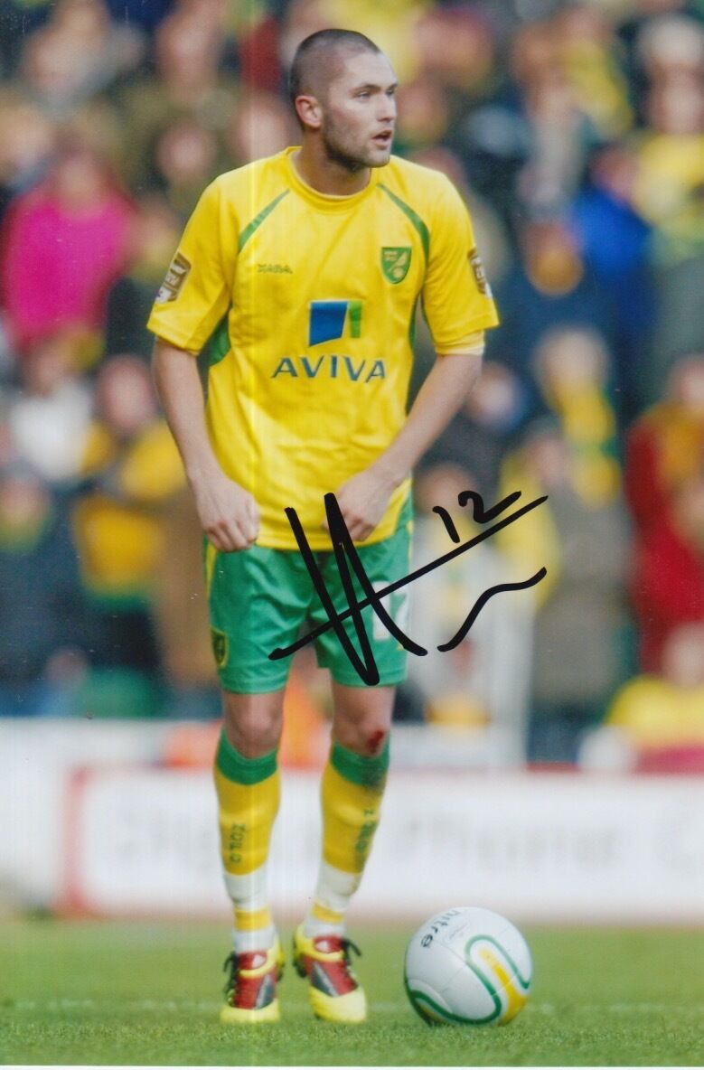 NORWICH CITY HAND SIGNED HENRI LANSBURY 6X4 Photo Poster painting 1.