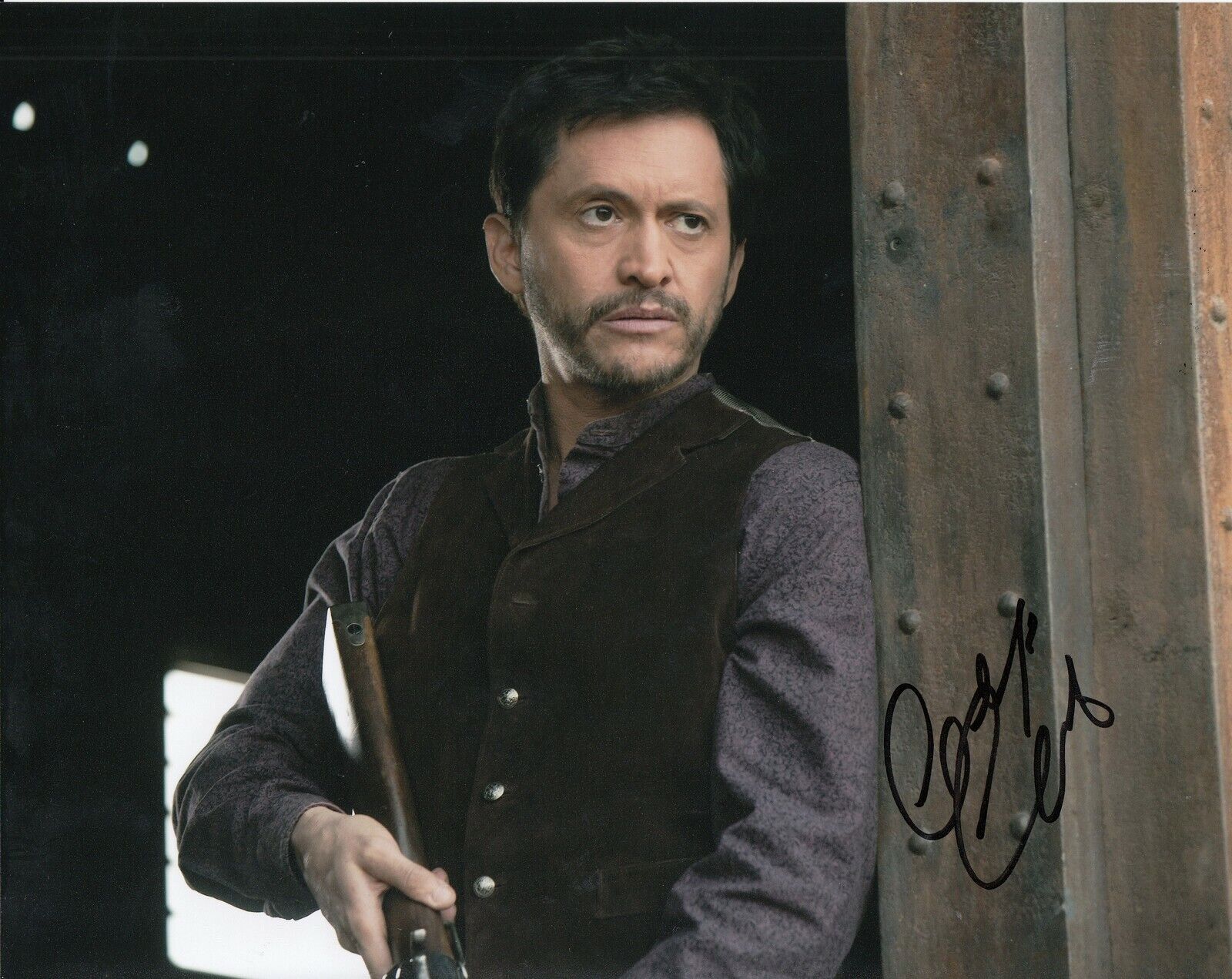 CLIFTON COLLINS JR signed (WESTWORLD) 8X10 Photo Poster painting *Lawrence El Lazo* W/COA #1