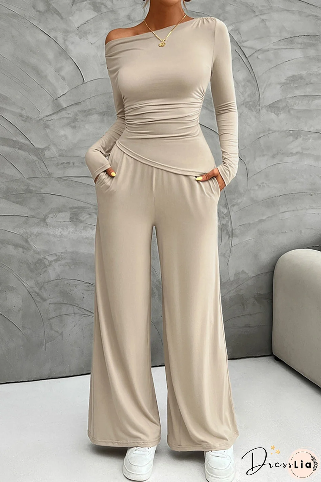 Modern and Fashionable winter Pants